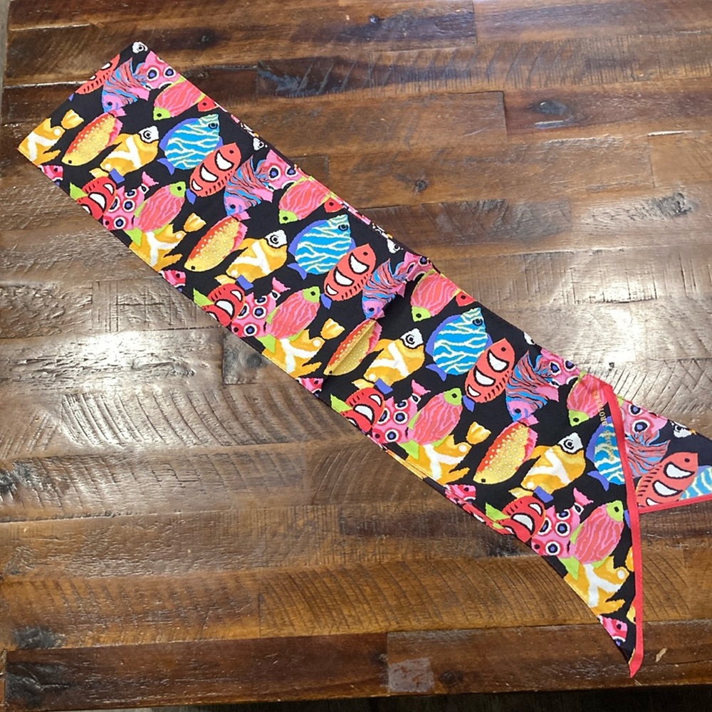 Brooks Brothers 100% silk scarf bright tropical fish - Picture 3 of 8